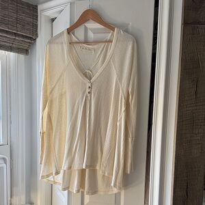 We The Free Cream V-Neck Long Sleeve Top